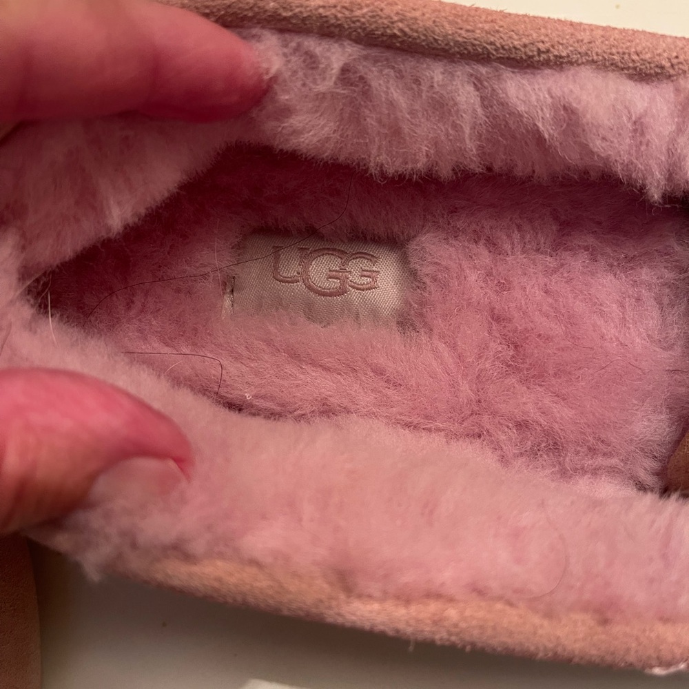 UGG Pink Women's Ansley Slippers, No Longer Available In Pink On Ugg Sight - Picture 6 of 8